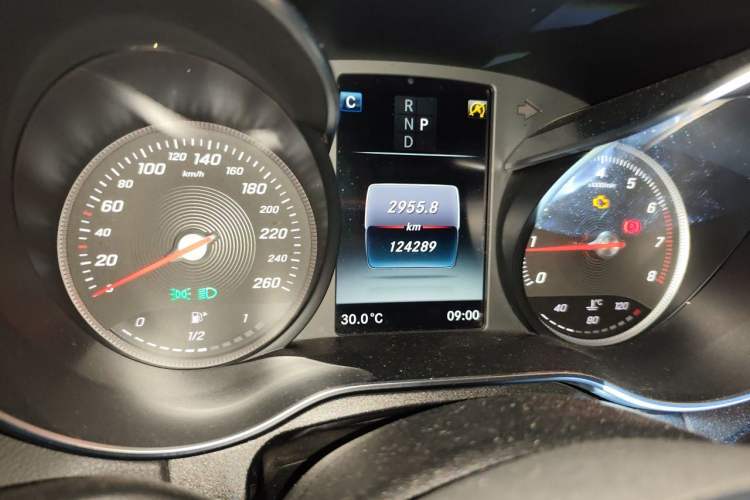 Used Mercedes-Benz C-Class 2018 C 200 L Sport Edition Achievement Special Edition Odometer Close Up