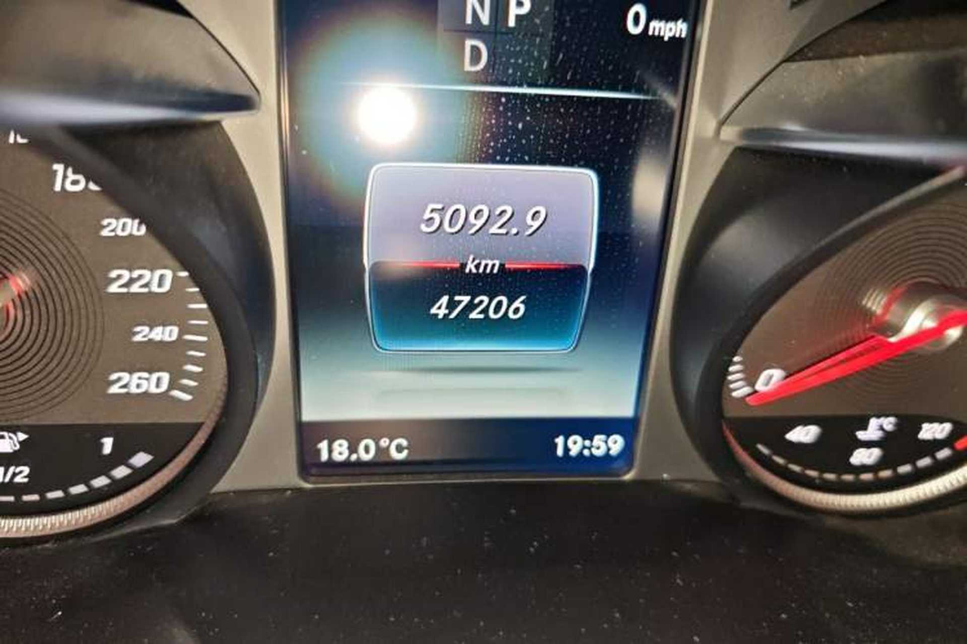 Used Mercedes-Benz C-Class 2018 C 200 L Sport Edition Odometer Close Up