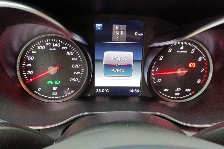 Used Mercedes-Benz C-Class 2018 C 200 L Sport Edition Achievement Special Edition Odometer Close Up