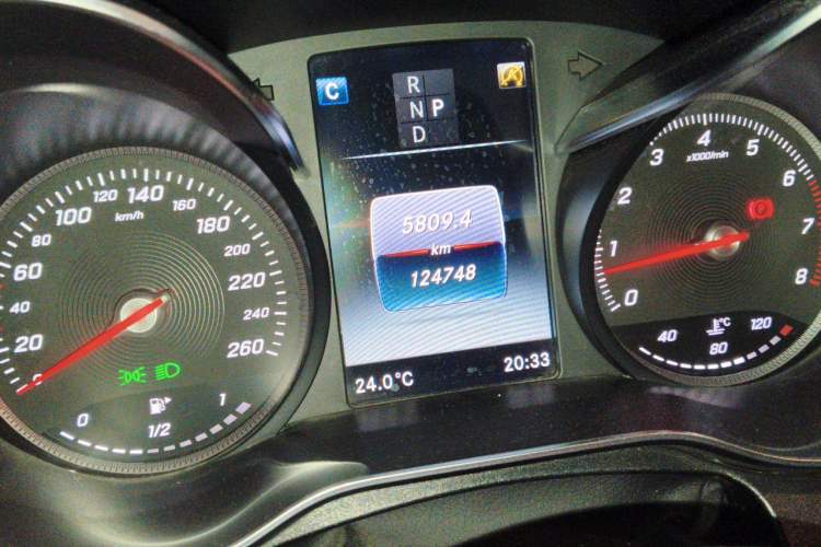 Used Mercedes-Benz C-Class 2018 C 200 Coupe Odometer Close Up