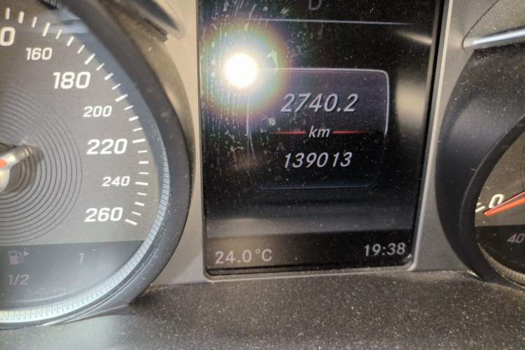 Used Mercedes-Benz C-Class 2018 C 200 L Sport Edition Achievement Special Edition Odometer Close Up