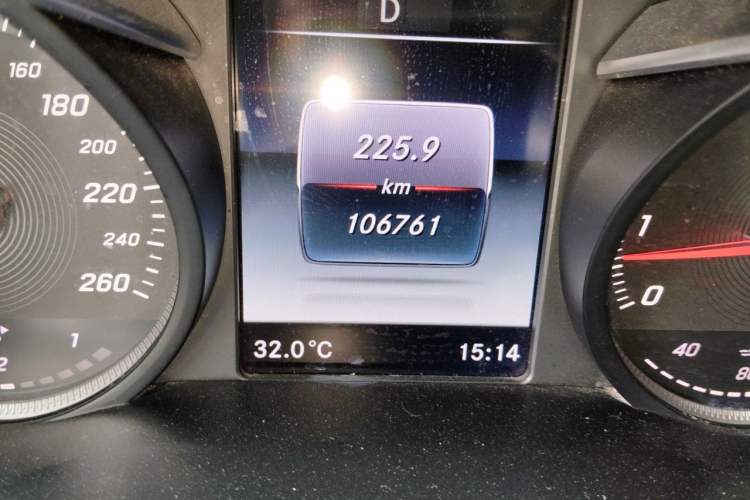 Used Mercedes-Benz C-Class 2018 C 200 L Sport Edition Achievement Special Edition Odometer Close Up