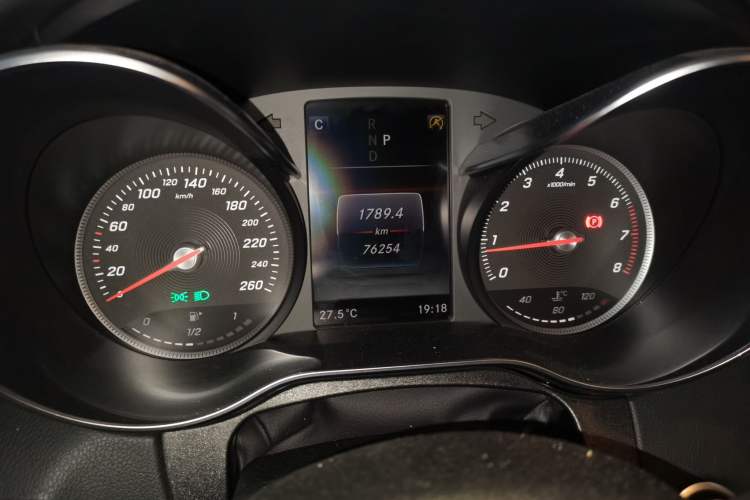 Used Mercedes-Benz C-Class 2018 C 200 L Sport Edition Achievement Special Edition Odometer Close Up