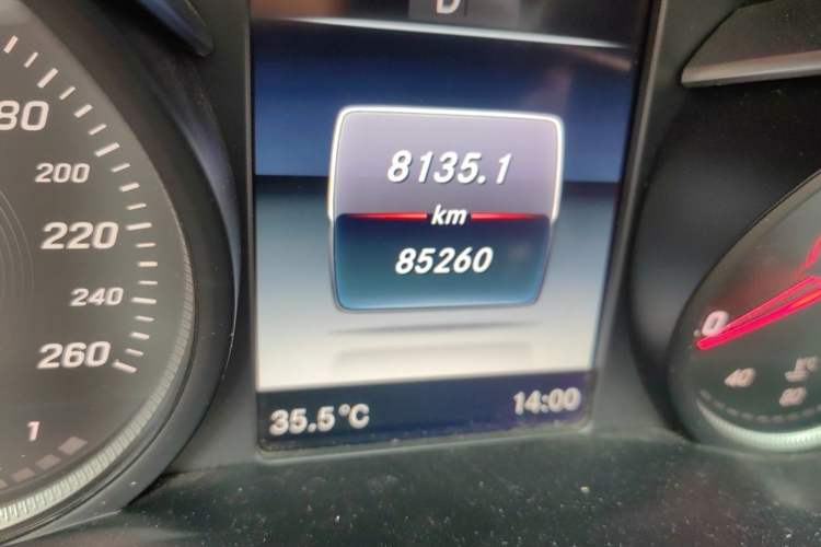 Used Mercedes-Benz C-Class 2018 C 200 Sport Edition Odometer Close Up