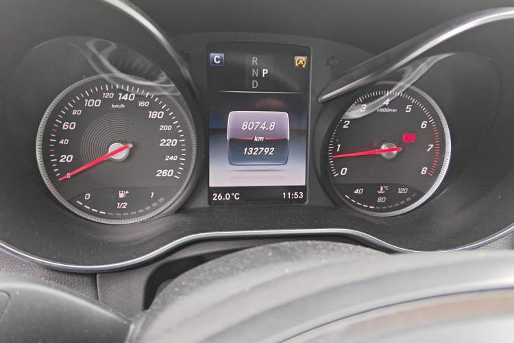 Used Mercedes-Benz C-Class 2018 C 200 L Sport Edition Odometer Close Up