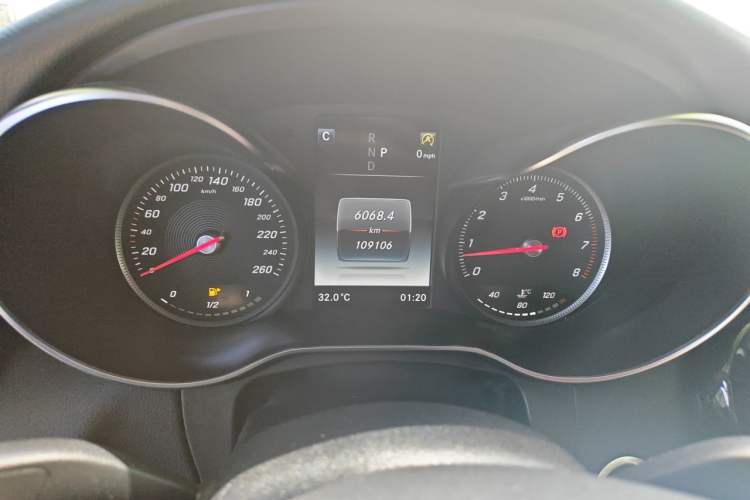 Used Mercedes-Benz C-Class 2018 C 200 Sport Edition Odometer Close Up