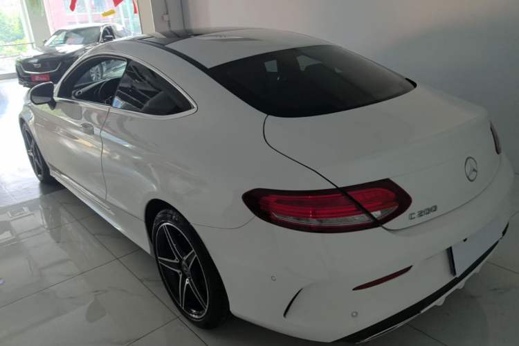 Used Mercedes-Benz C-Class 2018 C 200 Coupe Rear Left 45 Deg