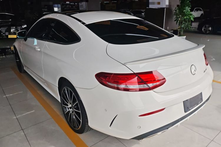 Used Mercedes-Benz C-Class 2018 C 200 4MATIC Coupe Rear Left 45 Deg