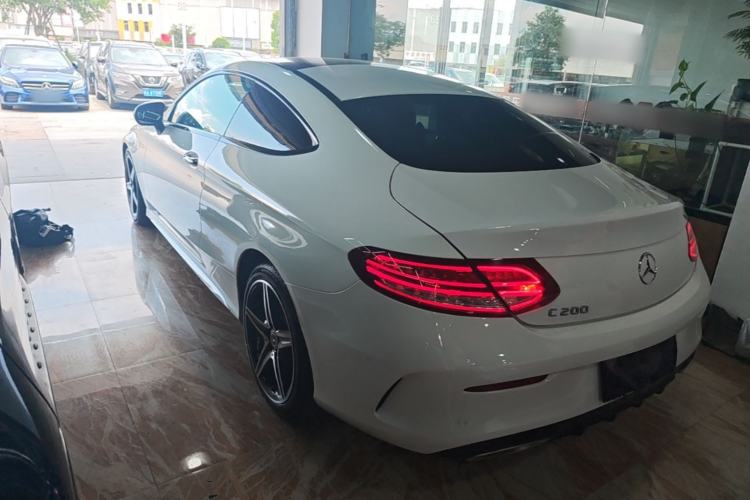 Used Mercedes-Benz C-Class 2018 C 200 Coupe Rear Left 45 Deg