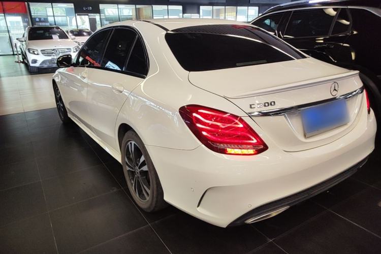 Used Mercedes-Benz C-Class 2018 C 200 Sport Edition Rear Left 45 Deg