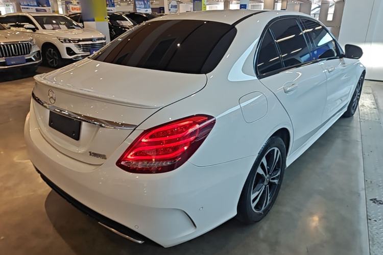 Used Mercedes-Benz C-Class 2018 C 200 Sport Edition Rear Right 45 Deg