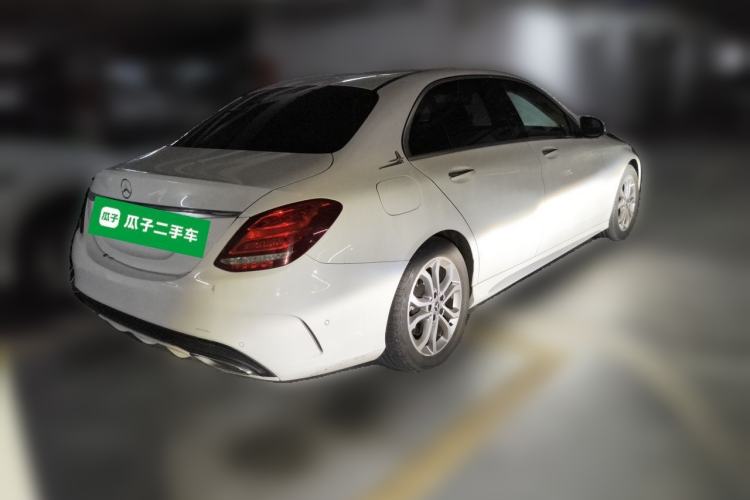 Used Mercedes-Benz C-Class 2018 C 180 L Fashion Edition Sport Version Rear Right 45 Deg