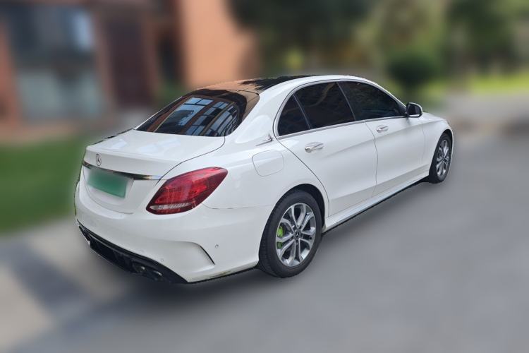 Used Mercedes-Benz C-Class 2018 C 180 L Fashion Edition Sport Version Rear Right 45 Deg