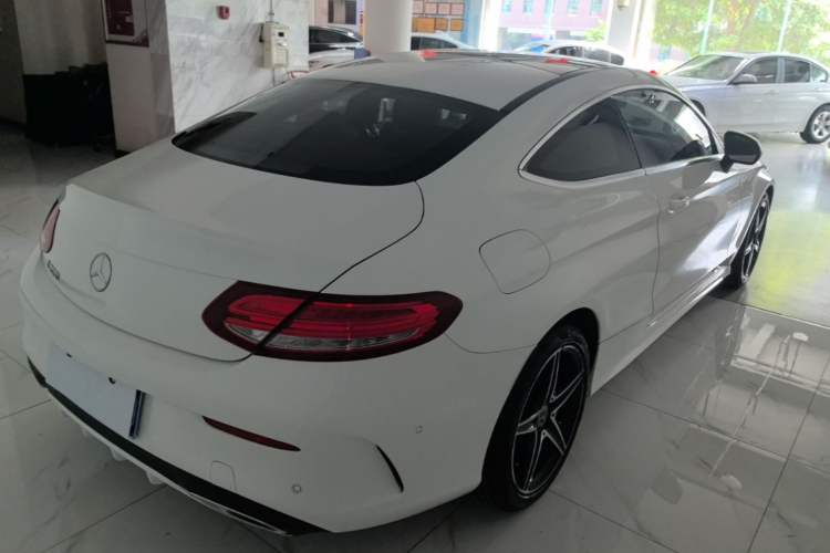 Used Mercedes-Benz C-Class 2018 C 200 Coupe Rear Right 45 Deg