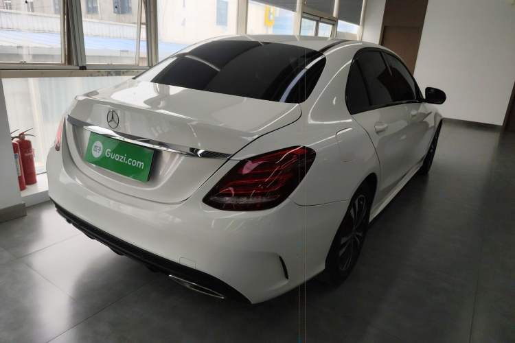 Used Mercedes-Benz C-Class 2018 C 200 Sport Edition Rear Right 45 Deg