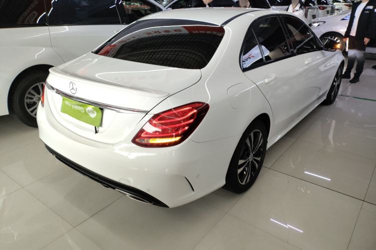 Used Mercedes-Benz C-Class 2018 C 200 Sport Edition Rear Right 45 Deg