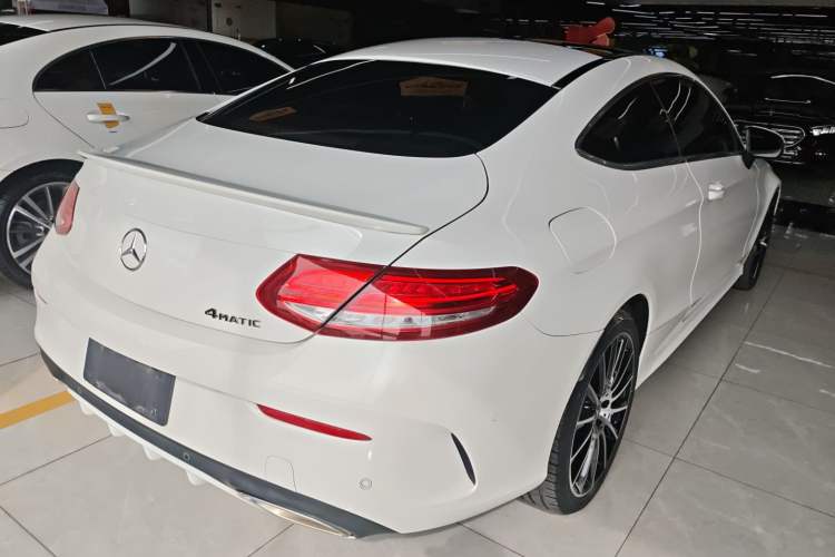Used Mercedes-Benz C-Class 2018 C 200 4MATIC Coupe Rear Right 45 Deg