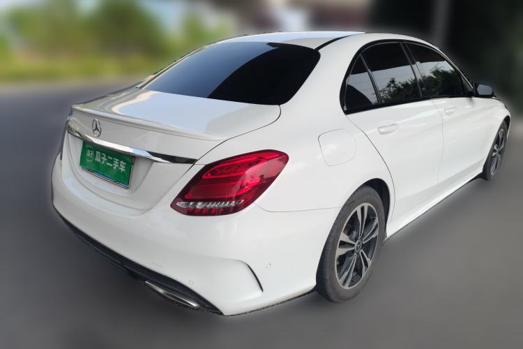 Used Mercedes-Benz C-Class 2018 C 200 Sport Edition Rear Right 45 Deg