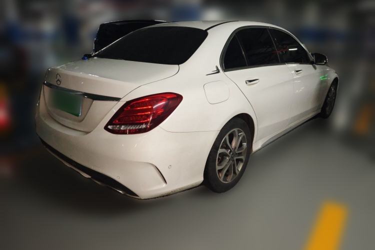Used Mercedes-Benz C-Class 2018 C 180 L Fashion Edition Sport Version Rear Right 45 Deg