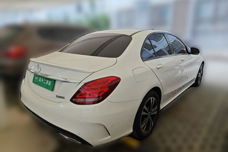 Used Mercedes-Benz C-Class 2018 C 200 Sport Edition Rear Right 45 Deg