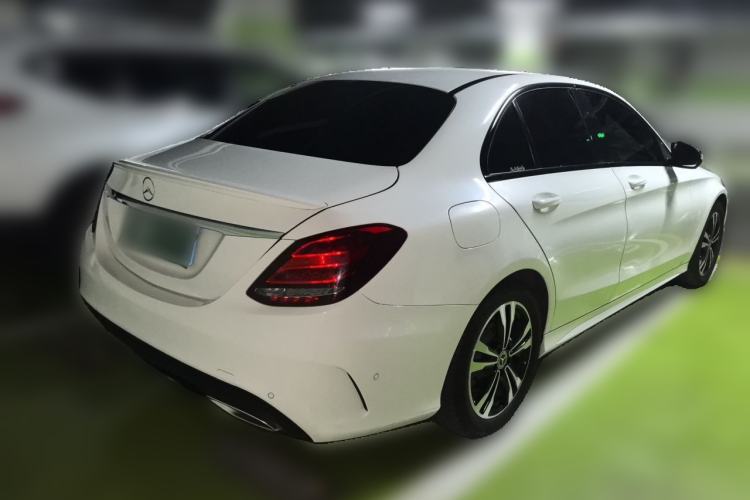 Used Mercedes-Benz C-Class 2018 C 200 Sport Edition Rear Right 45 Deg