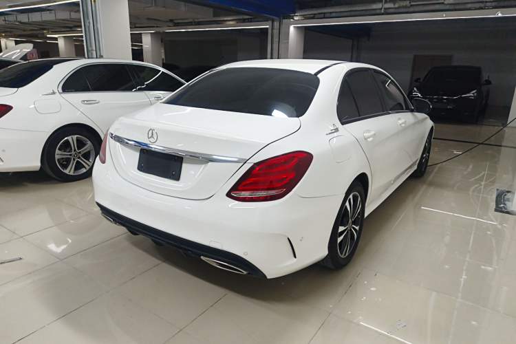 Used Mercedes-Benz C-Class 2018 C 200 Sport Edition Rear Right 45 Deg