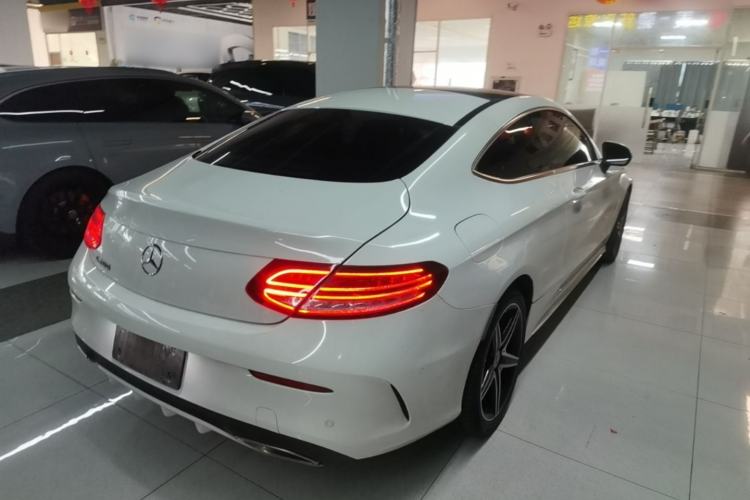 Used Mercedes-Benz C-Class 2018 C 200 Coupe Rear Right 45 Deg