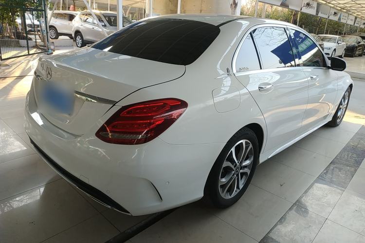 Used Mercedes-Benz C-Class 2018 C 180 L Fashion Edition Sport Version Rear Right 45 Deg