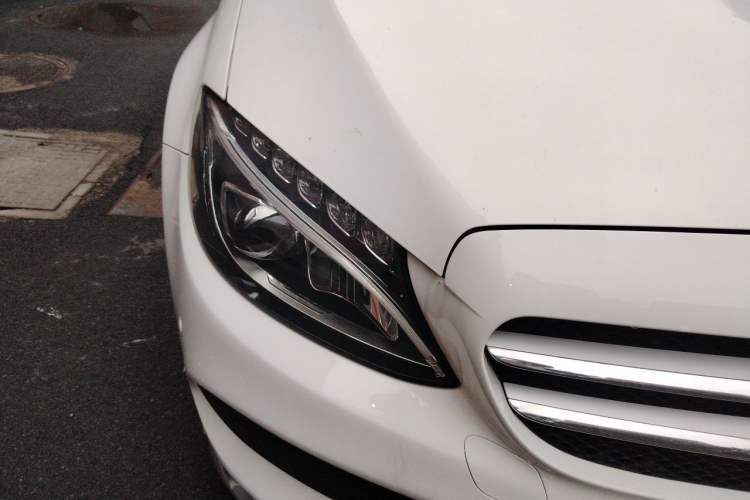 Used Mercedes-Benz C-Class 2018 C 200 L Sport Edition Right Front Headlight