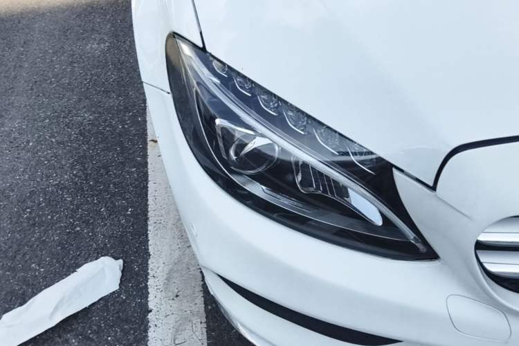 Used Mercedes-Benz C-Class 2018 C 200 L Sport Edition Right Front Headlight