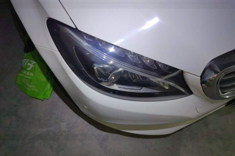 Used Mercedes-Benz C-Class 2018 C 200 L Right Front Headlight