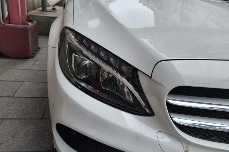 Used Mercedes-Benz C-Class 2018 C 200 L Right Front Headlight