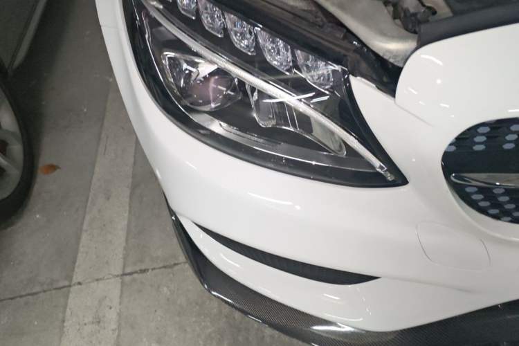 Used Mercedes-Benz C-Class 2018 C 200 Estate Right Front Headlight