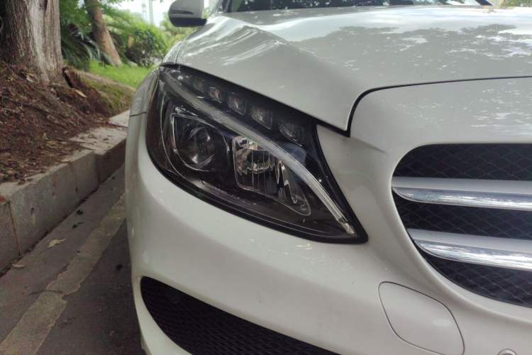 Used Mercedes-Benz C-Class 2018 C 200 Estate Right Front Headlight