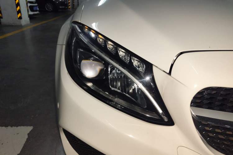 Used Mercedes-Benz C-Class 2018 C 200 Coupe Right Front Headlight