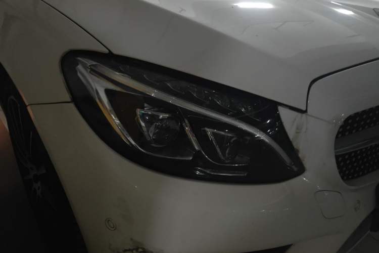 Used Mercedes-Benz C-Class 2018 C 200 4MATIC Coupe Right Front Headlight