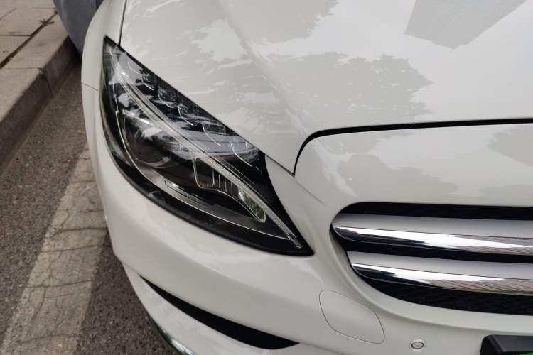 Used Mercedes-Benz C-Class 2018 C 200 L Sport Edition Right Front Headlight