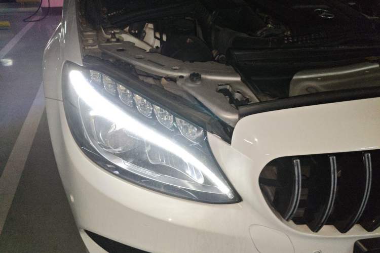 Used Mercedes-Benz C-Class 2018 C 200 Coupe Right Front Headlight
