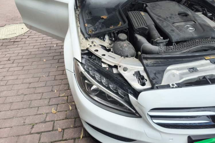 Used Mercedes-Benz C-Class 2018 C 200 Sport Edition Right Front Headlight