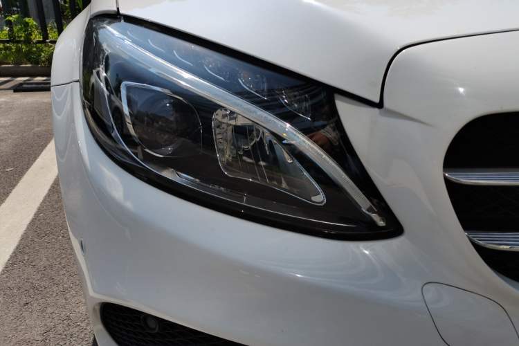 Used Mercedes-Benz C-Class 2018 C 200 Sport Edition Right Front Headlight