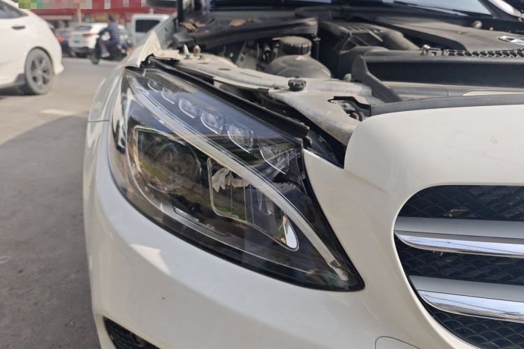 Used Mercedes-Benz C-Class 2018 C 200 L Sport Edition Right Front Headlight