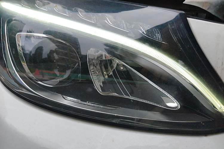 Used Mercedes-Benz C-Class 2018 C 200 Sport Edition Right Front Headlight
