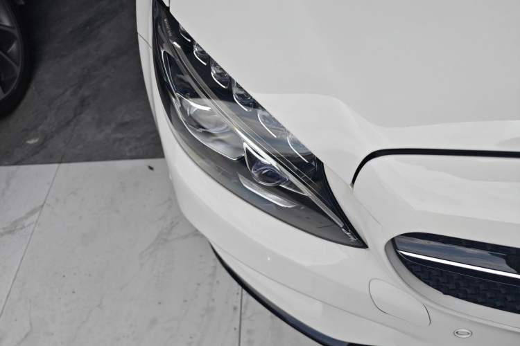Used Mercedes-Benz C-Class 2018 C 300 Coupe Night Edition Right Front Headlight