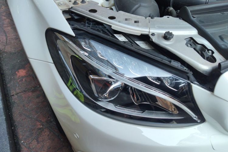 Used Mercedes-Benz C-Class 2018 C 200 L Sport Edition Right Front Headlight