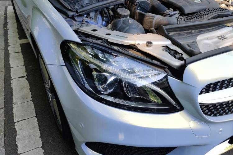 Used Mercedes-Benz C-Class 2018 C 200 L Sport Edition Achievement Special Edition Right Front Headlight