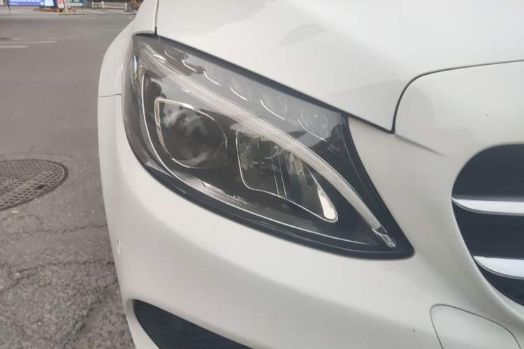 Used Mercedes-Benz C-Class 2018 C 200 Sport Edition Right Front Headlight