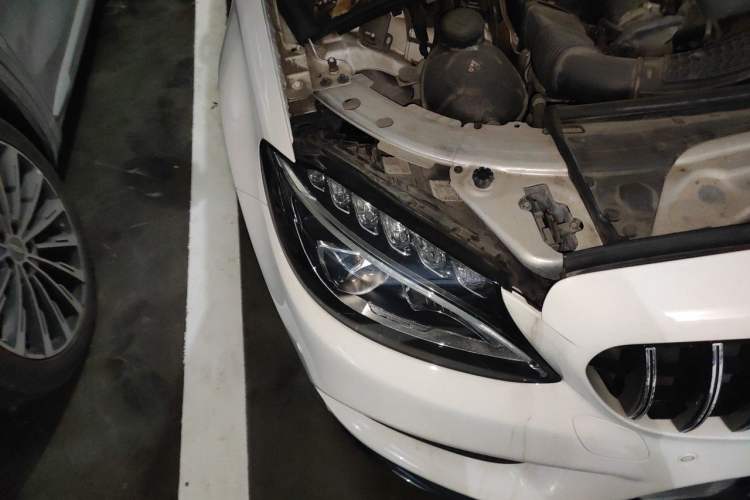 Used Mercedes-Benz C-Class 2018 C 200 Achievement Special Edition Right Front Headlight