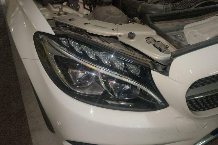 Used Mercedes-Benz C-Class 2018 C 200 4MATIC Coupe Right Front Headlight