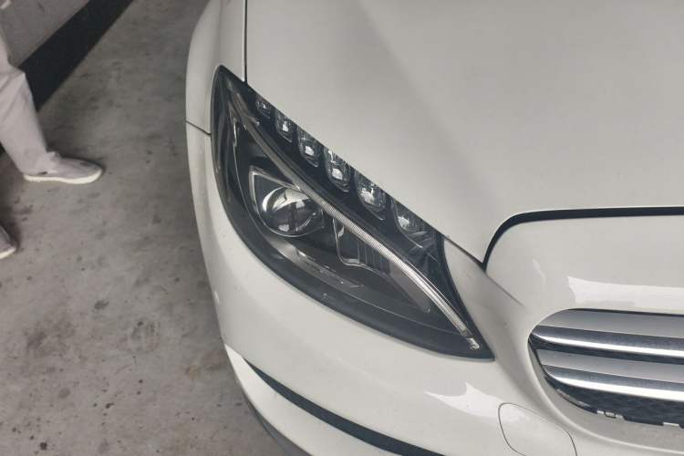 Used Mercedes-Benz C-Class 2018 C 200 L Sport Edition Right Front Headlight