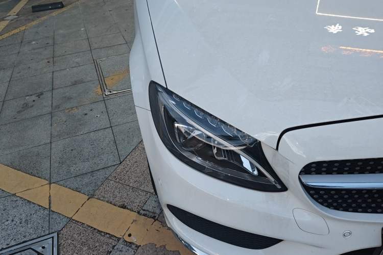 Used Mercedes-Benz C-Class 2018 C 200 Coupe Right Front Headlight
